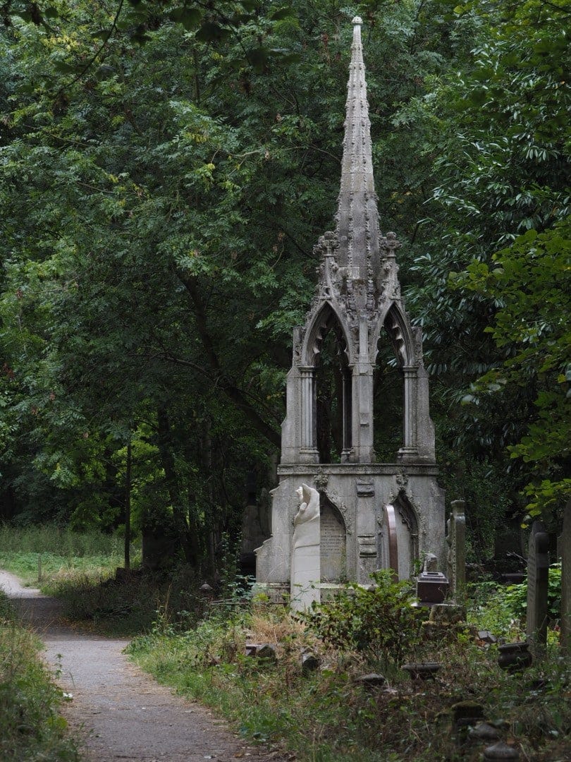 Tower Hamlets Cemetery Park