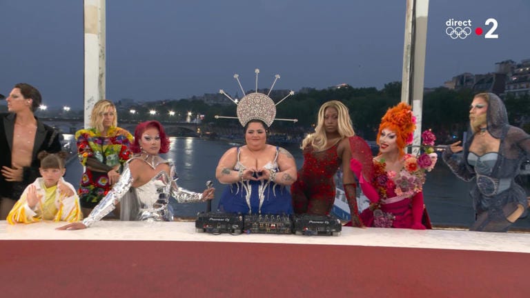 JO 2024: Qui est Barbara Butch, la DJ qui a enflammé la cérémonie  d'ouverture?