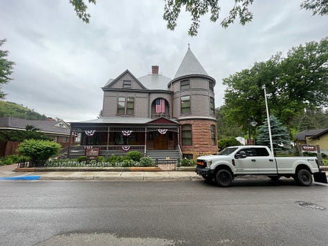 Some houses in Deadwood.