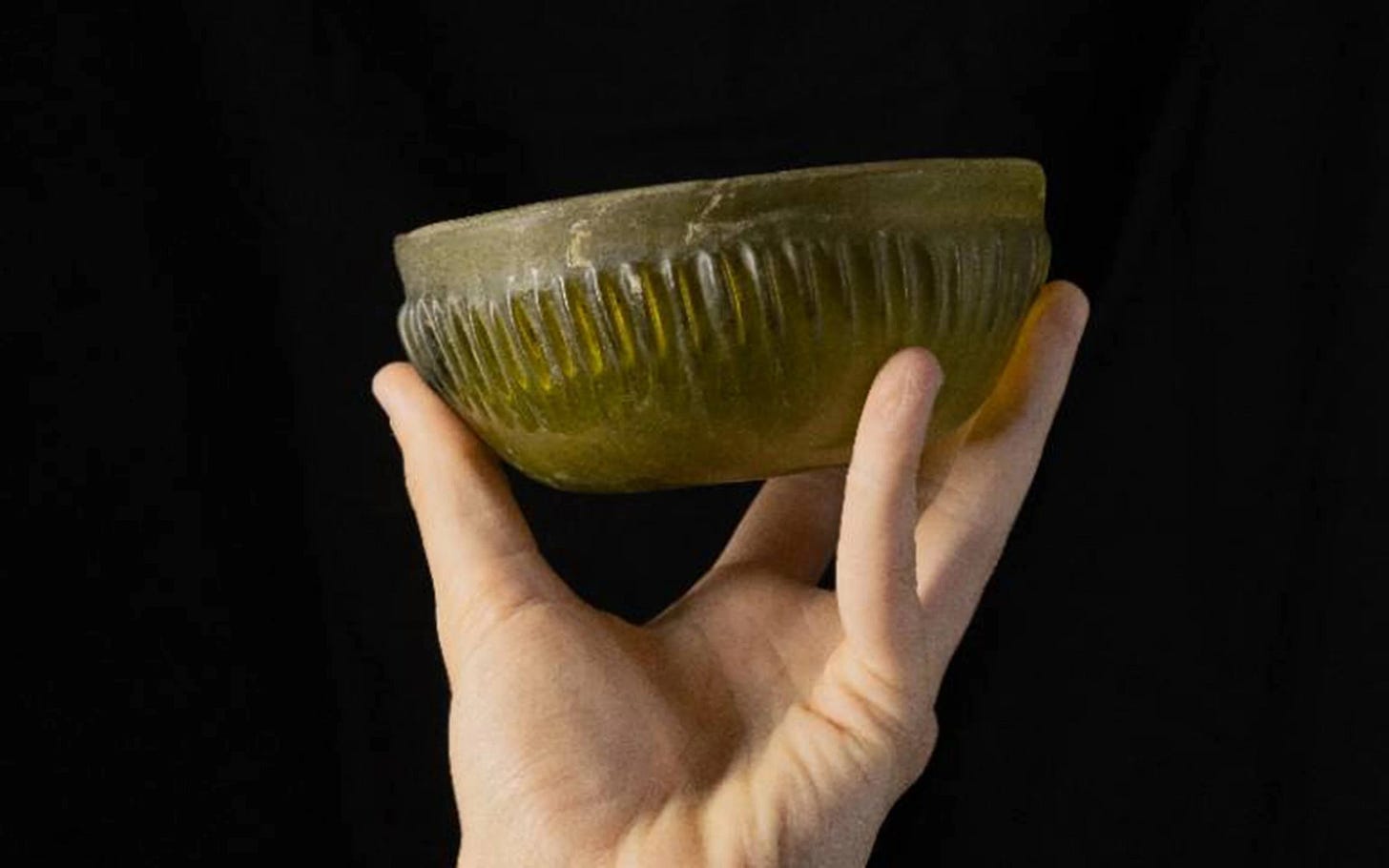 One of the most remarkable finds is this glass bowl. Produced using the sophisticated mould-blowing technique, it ranks among the earliest Roman glass vessels to arrive in Britain. Its presence reveals not only the exceptional craftsmanship of Roman glassmakers but also the far-reaching trade networks that connected Britain with the wider Roman world. One of the most remarkable finds is this glass bowl. Produced using the sophisticated mould-blowing technique, it ranks among the earliest Roman glass vessels to arrive in Britain. Its presence reveals not only the exceptional craftsmanship of Roman glassmakers but also the far-reaching trade networks that connected Britain with the wider Roman world.