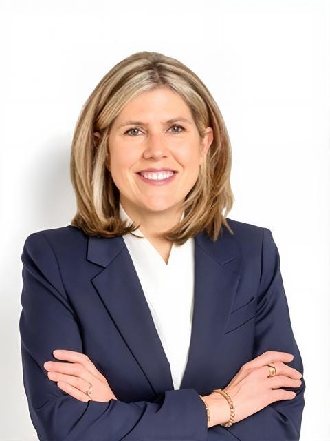 The Patio-Table Subpoena: Lisa Lee asks a Florida bankruptcy court to quash Jeremy Hales’ subpoena targeting her finances and viewers.