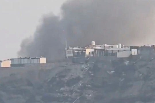 Yemen's Houthis attack presidential palace in Aden with missiles | South  China Morning Post