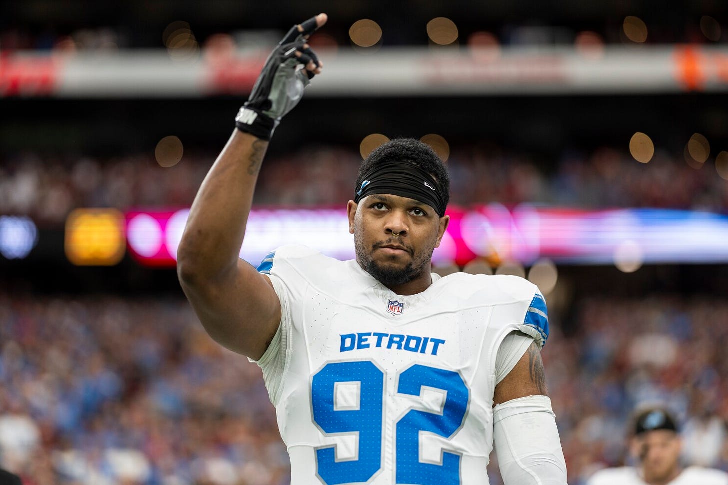 Marcus Davenport returns to Lions, on another one-year deal - NBC Sports