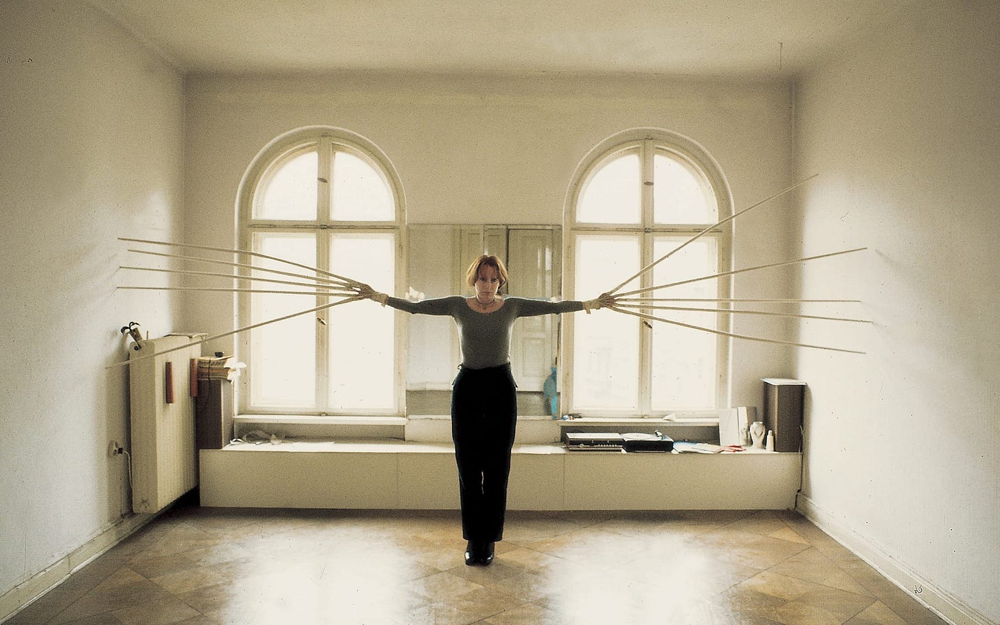 Rebecca Horn, Berlin -  Übungen in neun Stücken: Mit beiden Händen gleichzeitig die Wände berühren, 1974 - 1975, 16 mm (digitized),color, sound. Rebecca Horn Collection. © 2019: Rebecca Horn/ ProLitteris, Zurich.