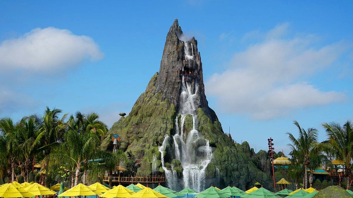 Krakatau at Volcano Bay in 2017. Image: NBCUniversal via Wikimedia Commons Krakatau at Volcano Bay in 2017. Image: NBCUniversal via Wikimedia Commons