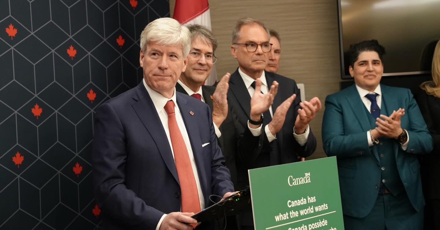 May be an image of one or more people and text that says 'Canadă Canada has what the world wants anada possède' May be an image of one or more people and text that says 'Canadă Canada has what the world wants anada possède'