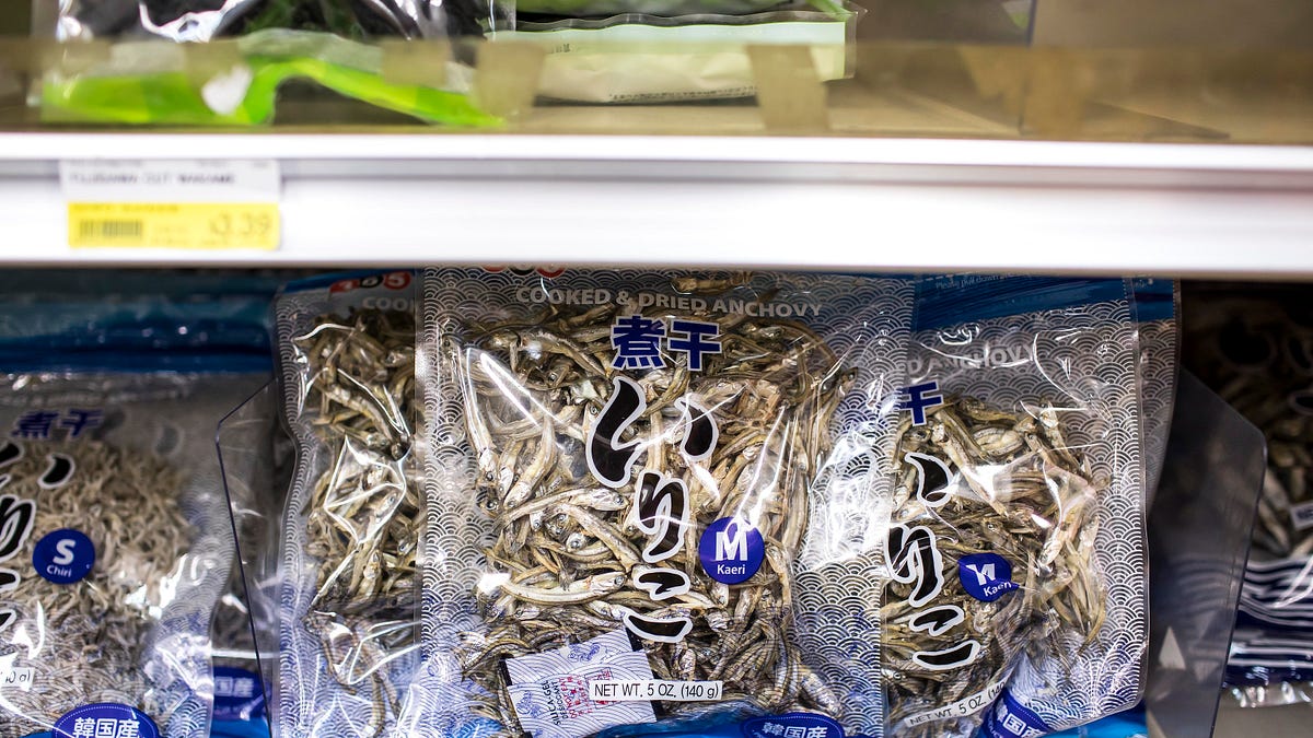 Niboshi Oil (Dried Sardine Oil) - by Sarah Gavigan