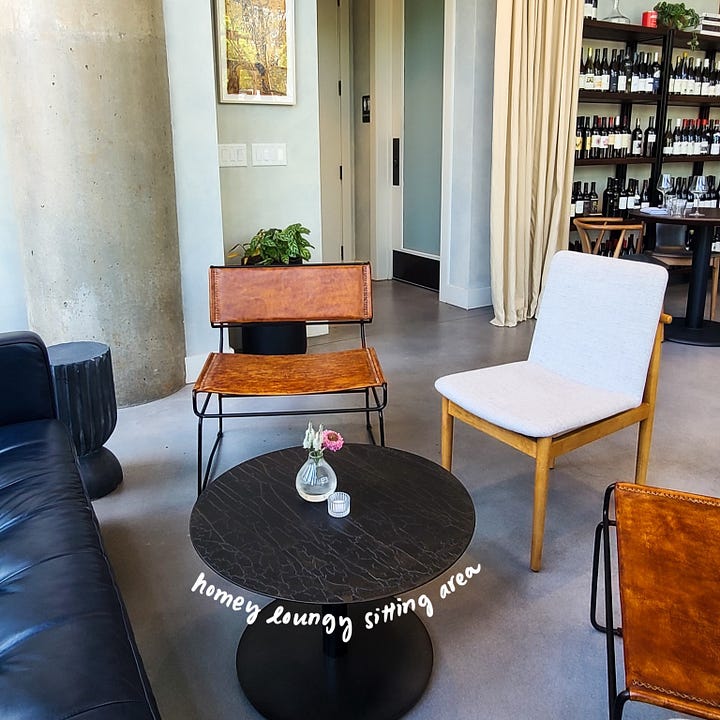 L'Ostrica interior