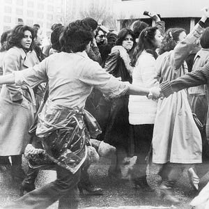 Niall Ferguson: The Myth of Revolution in Iran