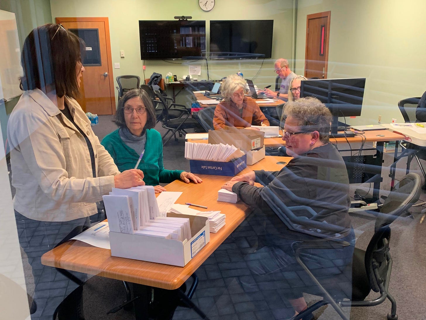 All ballots to be processed as of 6 40 pm.jpg All ballots to be processed as of 6 40 pm.jpg