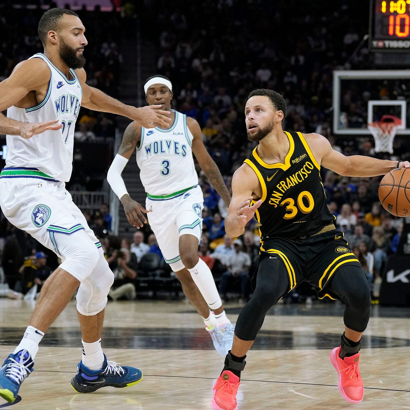 Wolves vs. Warriors Preview, Starting Time, TV Schedule, Injury Report -  Canis Hoopus