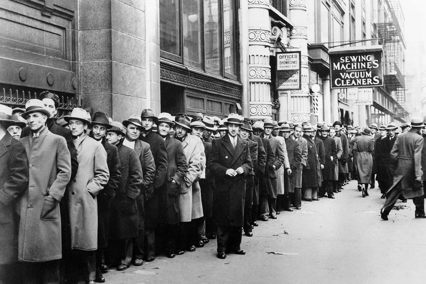 Impact of Mass Unemployment: 1 in 4 Americans were out of work during the Great Depression | Milwaukee Independent Impact of Mass Unemployment: 1 in 4 Americans were out of work during the Great Depression | Milwaukee Independent