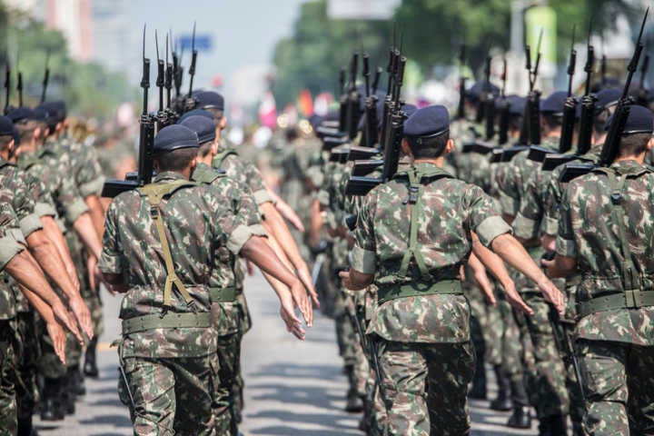Mulher engana Exército e recebe pensão por 33 anos