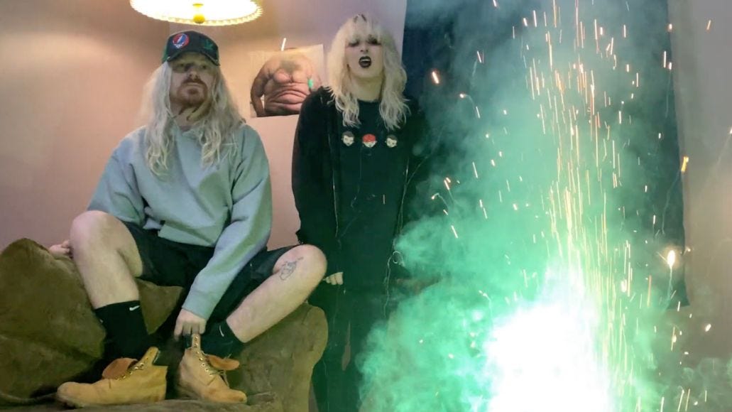 100 gecs Unveil "Hollywood Baby" with New Album's Tracklist