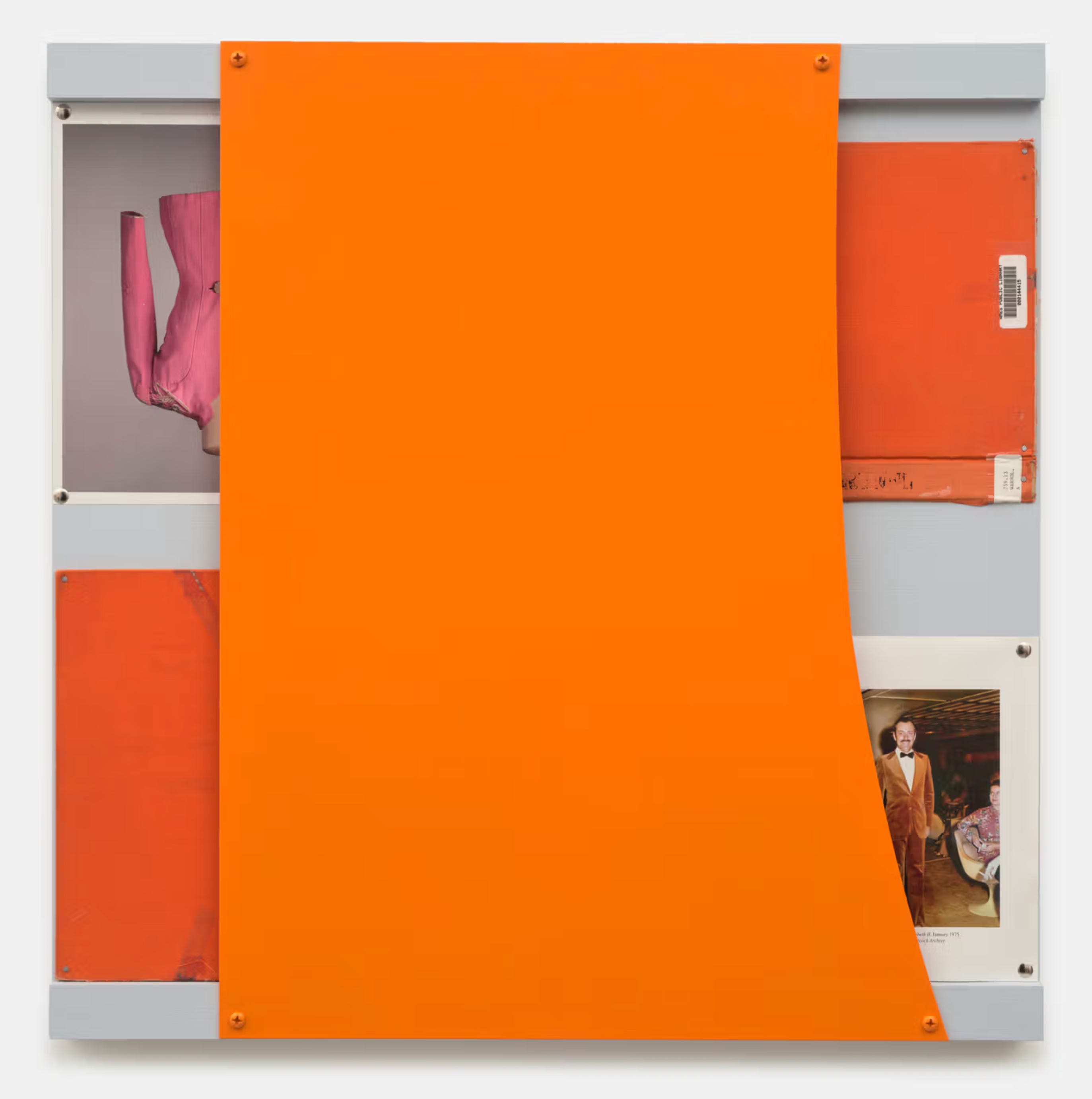Burr at Bortolami | William Eggleston at David Zwirner