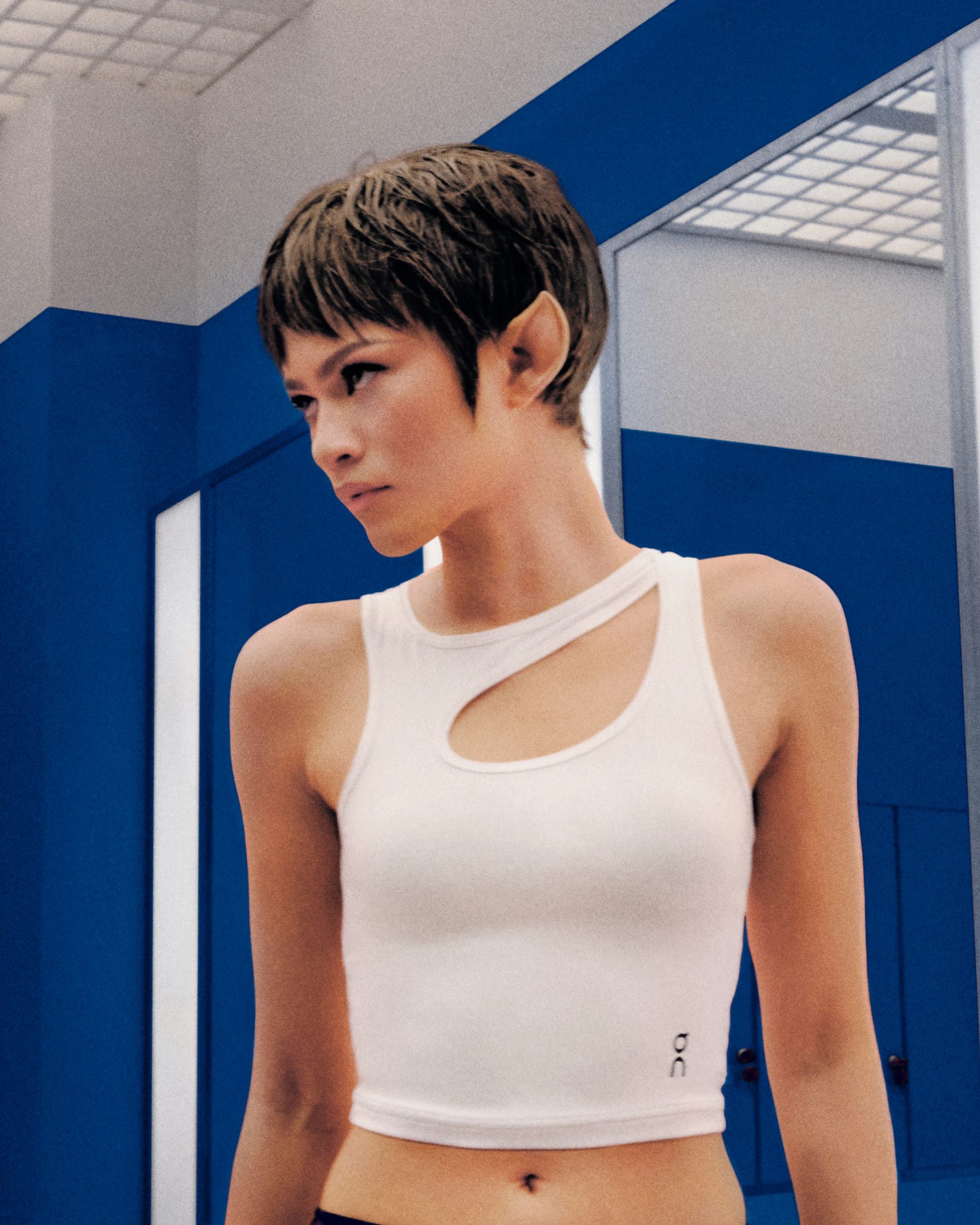 On Studio Cut-Out Crop White Women Tops and t-shirts
