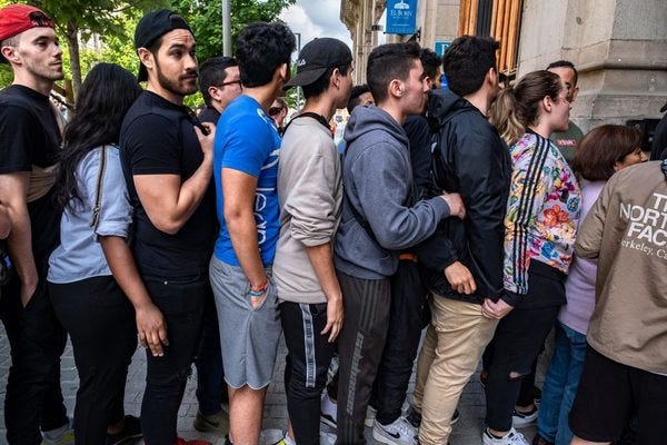 Come lo streetwear affama il mercato - Link