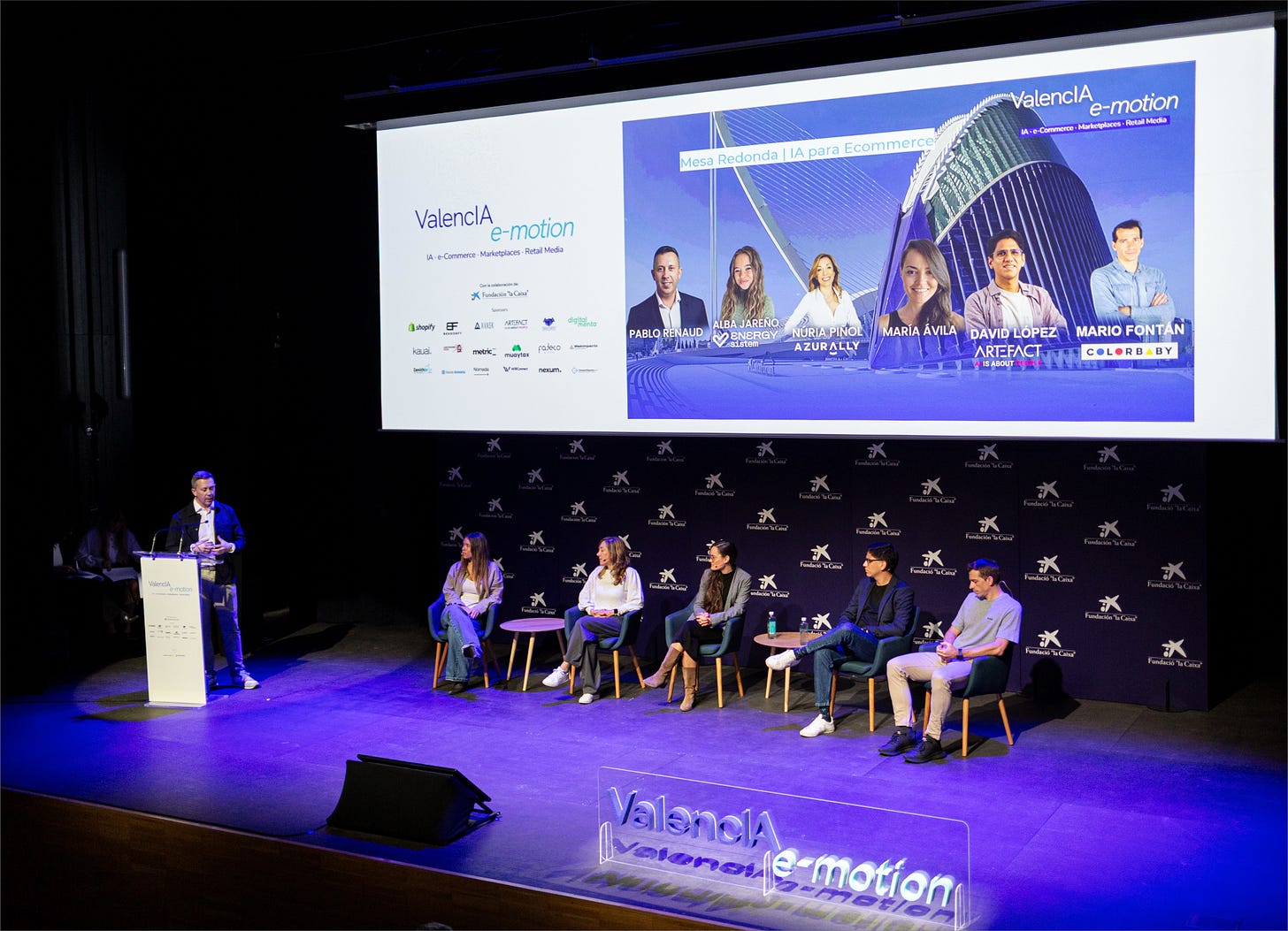 Mesa redona de IA en ecommerce, en Valencia e-motion Mesa redona de IA en ecommerce, en Valencia e-motion