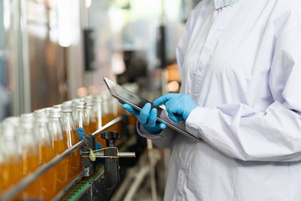Hands of worker working with digital tablet check product on the conveyor belt in the beverage factory. Worker checking bottling line for processing. Inspection quality control Hands of worker working with digital tablet check product on the conveyor belt in the beverage factory. Worker checking bottling line for processing. Inspection quality control food testing stock pictures, royalty-free photos & images Hands of worker working with digital tablet check product on the conveyor belt in the beverage factory. Worker checking bottling line for processing. Inspection quality control Hands of worker working with digital tablet check product on the conveyor belt in the beverage factory. Worker checking bottling line for processing. Inspection quality control food testing stock pictures, royalty-free photos & images