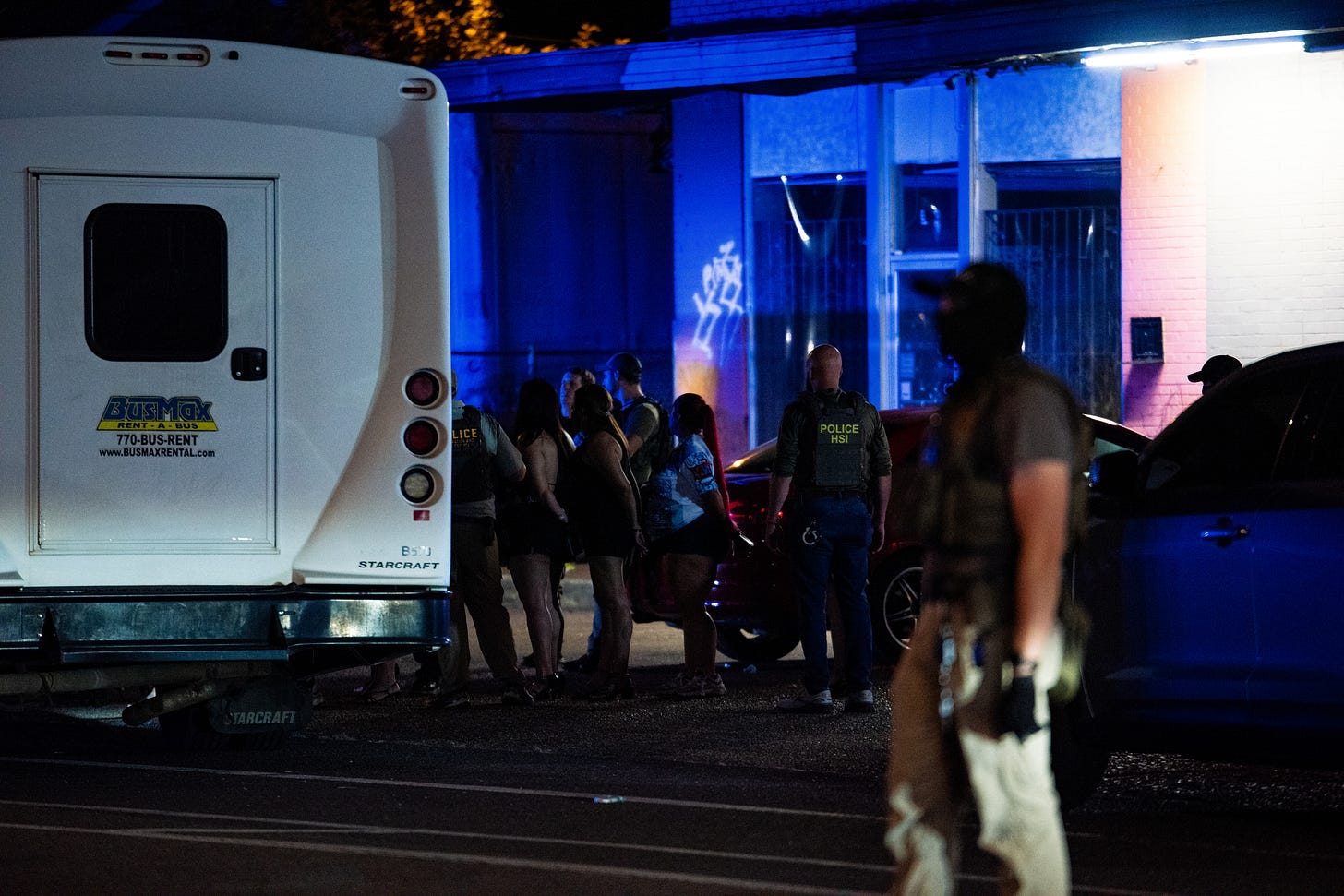 Immigrant advocacy group says more than 100 people detained during Memphis raid | WREG.com Immigrant advocacy group says more than 100 people detained during Memphis raid | WREG.com