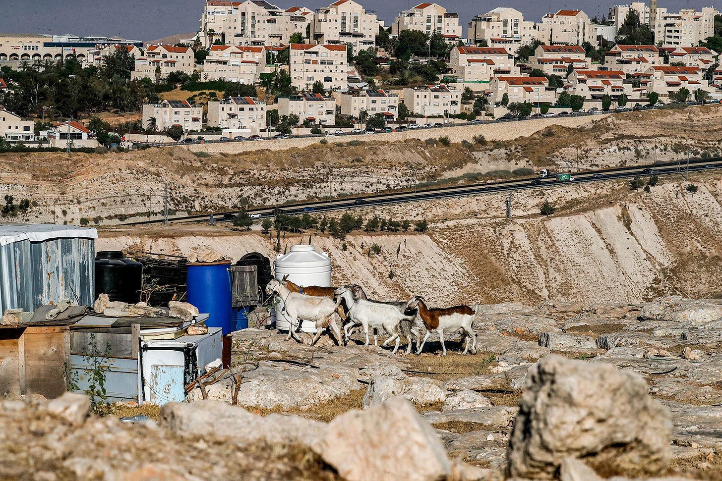 Condemnation for Israel's plan for new settlements in the West Bank