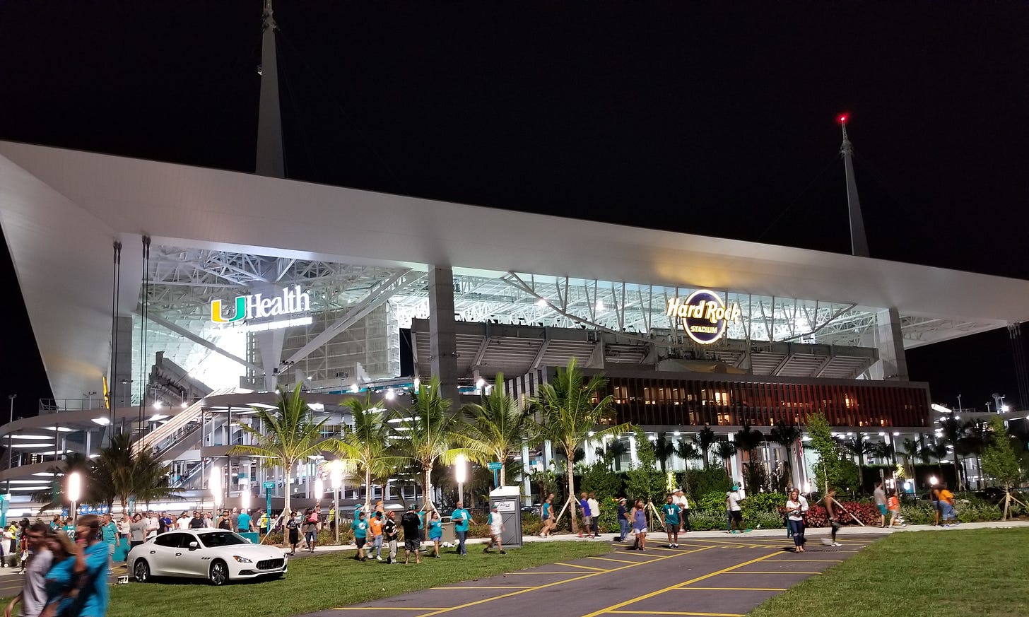 File:Hard Rock Stadium.jpg - Wikimedia Commons