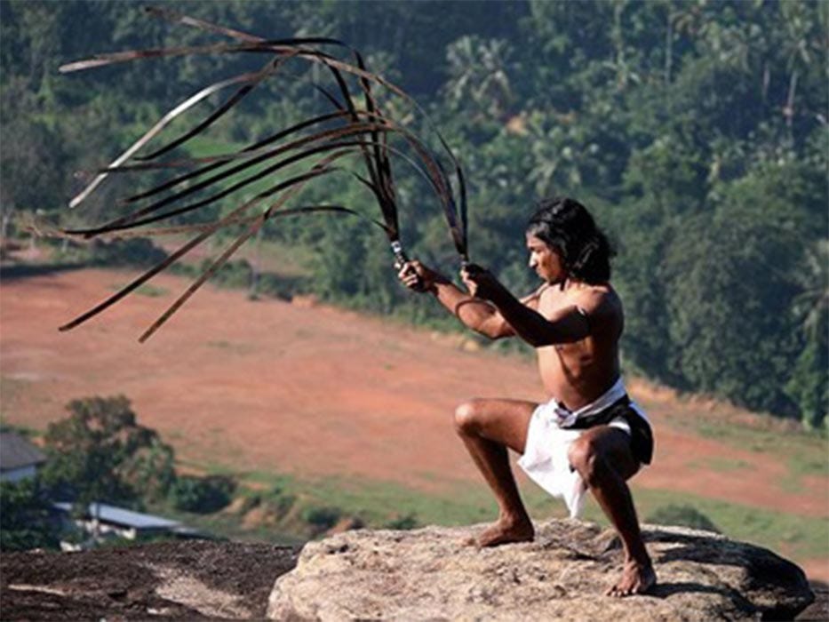 Ethunu Kaduwa is a massacre weapon used in ancient times in Angampora, the native martial art of Sinhalese. (Angampora/CC BY-SA 3.0) Ethunu Kaduwa is a massacre weapon used in ancient times in Angampora, the native martial art of Sinhalese. (Angampora/CC BY-SA 3.0)