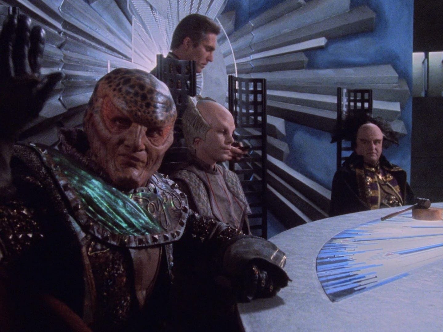 Watch Babylon 5 · Season 1 Episode 9 · Deathwalker Full Episode Free Online  - Plex