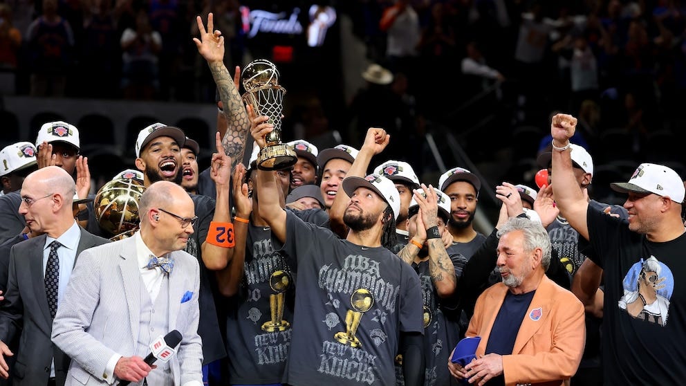 Knicks win 1st NBA championship in more than 50 years, setting off  pandemonium in NYC - ABC News