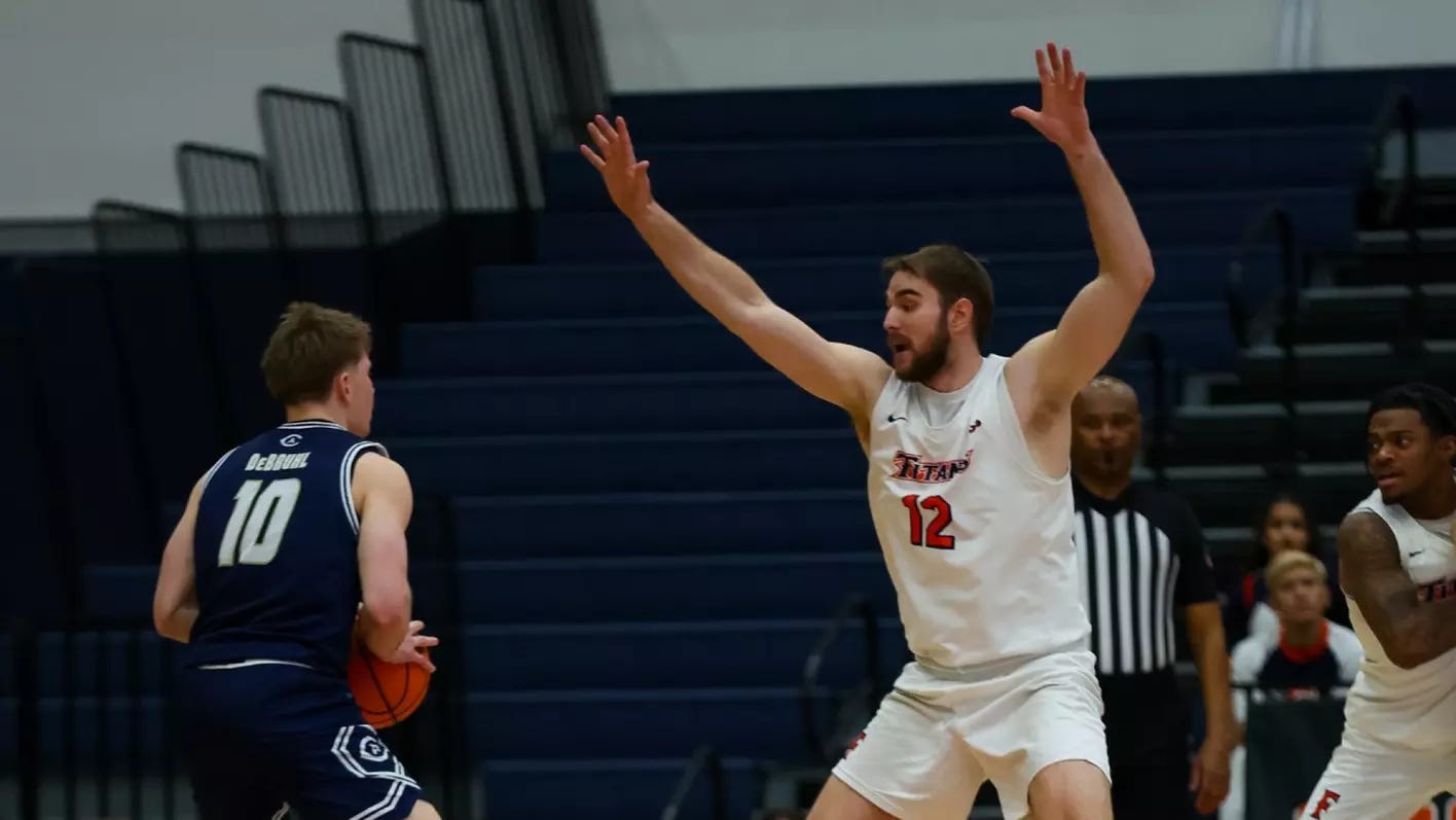 Zachary Visentin vs UC Davis