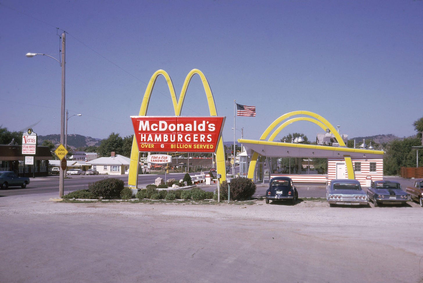 McDonalds anos 1970 : r/whereisthis