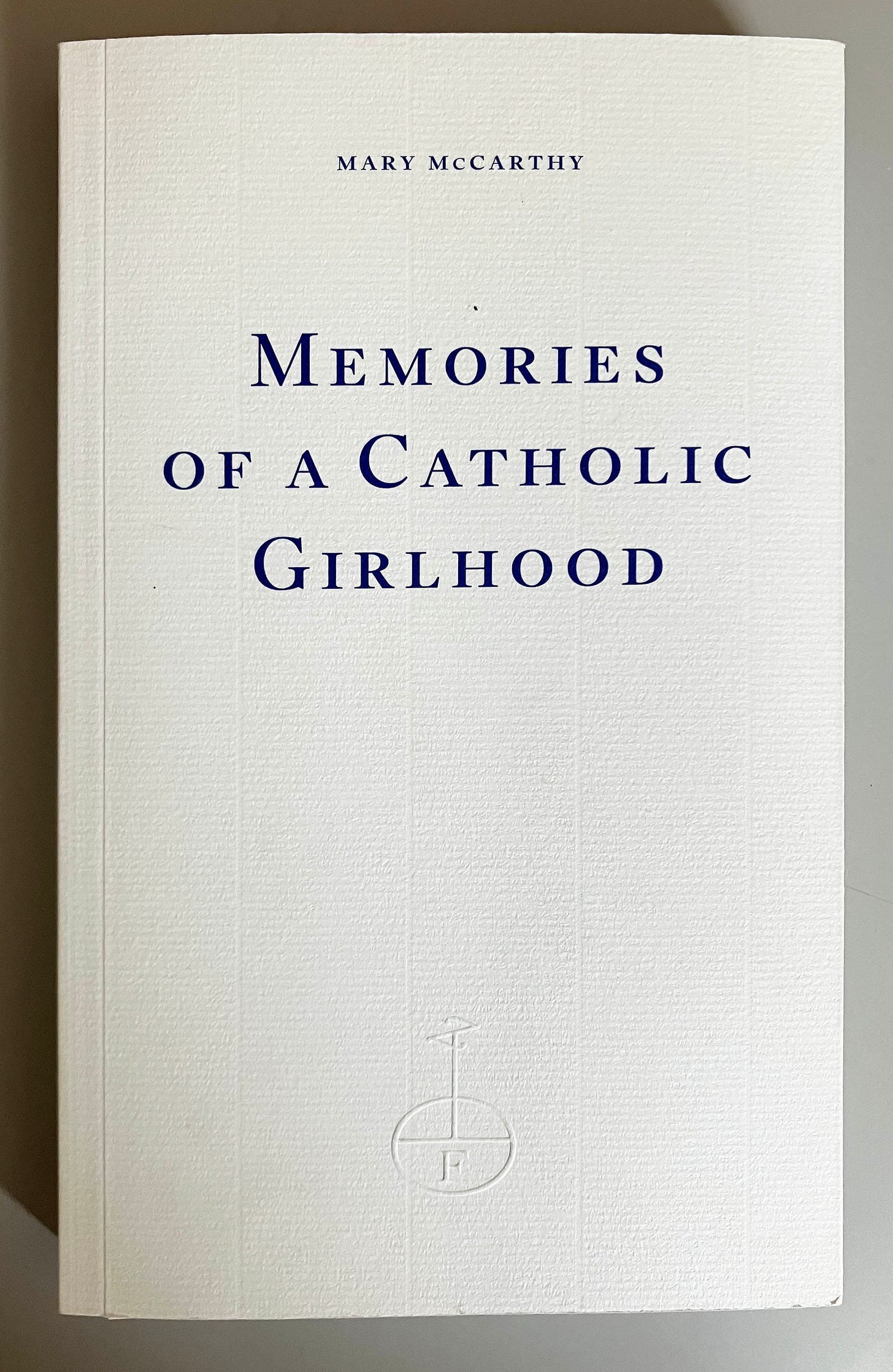 Front cover of Mary McCarthy, ‘Memories of a Catholic girlhood’