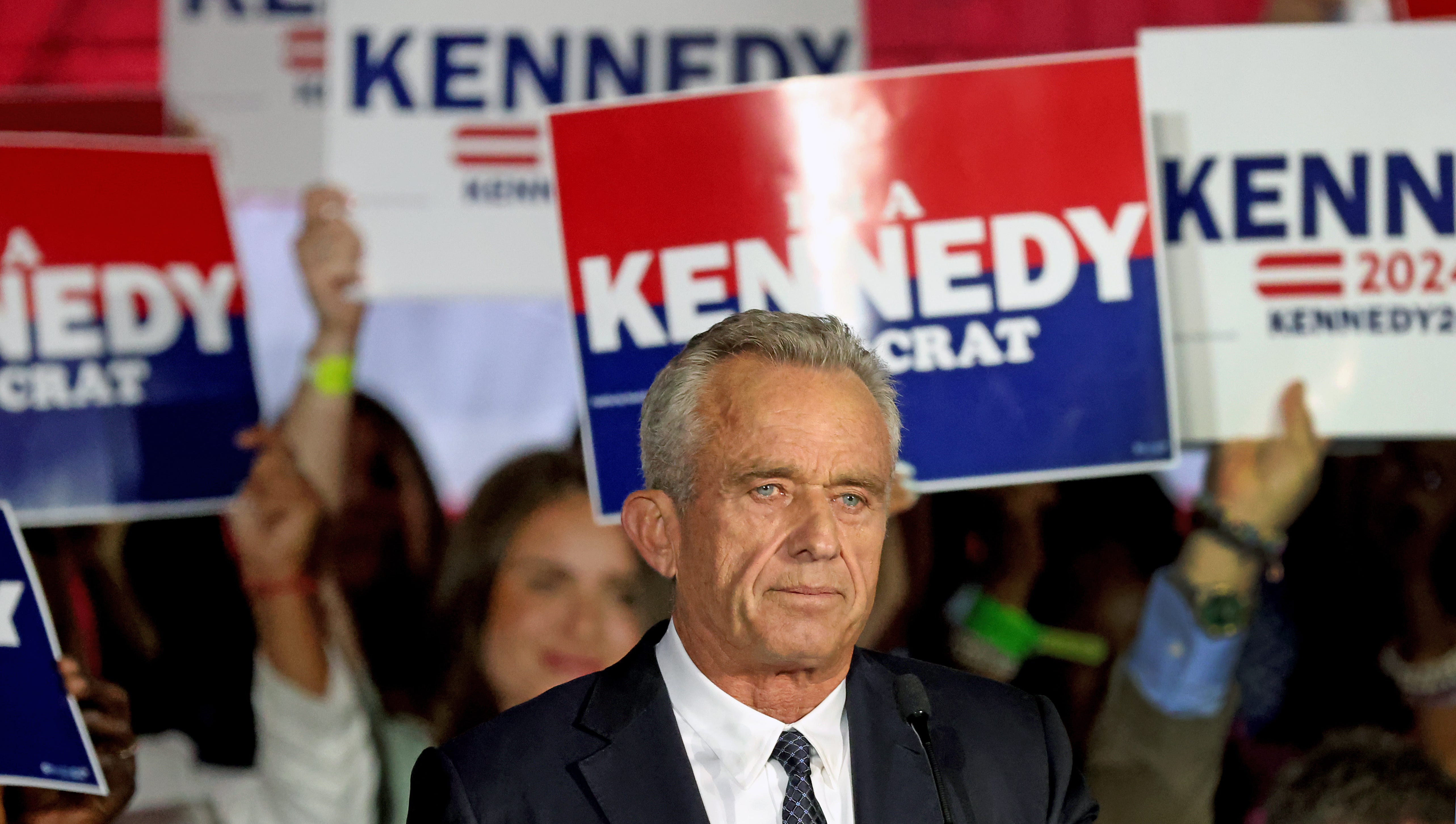 Robert Kennedy Jr.'s anti-vax 2024 presidential campaign Robert Kennedy Jr.'s anti-vax 2024 presidential campaign