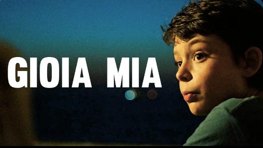 Gioia mia, film d’esordio di Margherita Spampinato, è disponibile per gli abbonati a Netflix e a noleggio nel catalogo di Prime Video.