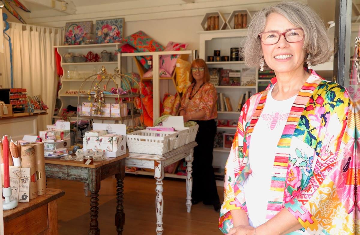 Joanne Day and Sue Carney at Buzzbuzz Leura Joanne Day and Sue Carney at Buzzbuzz Leura