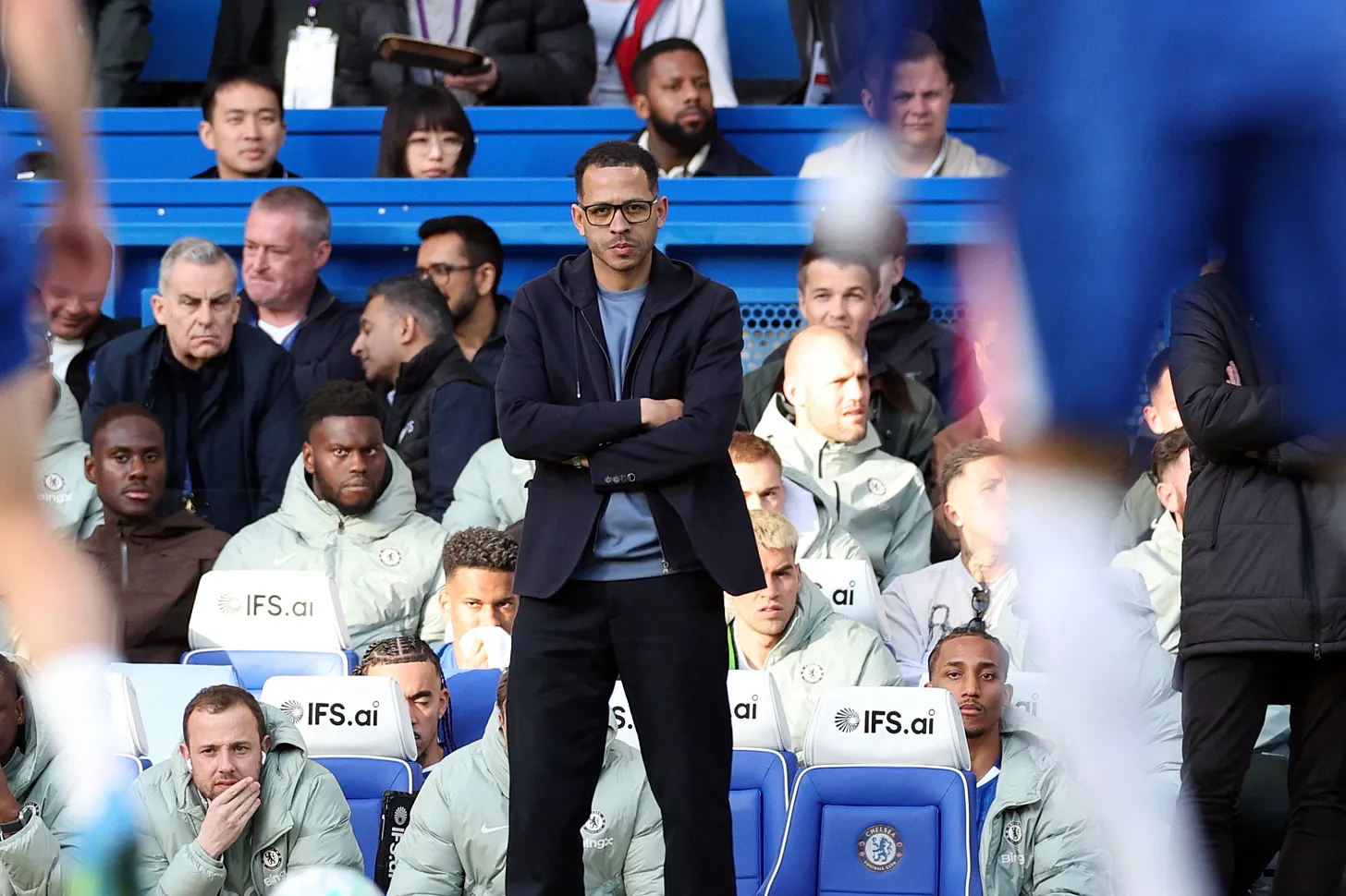 b926da0f-41bd-40bf-9772-76d38243fef1_288