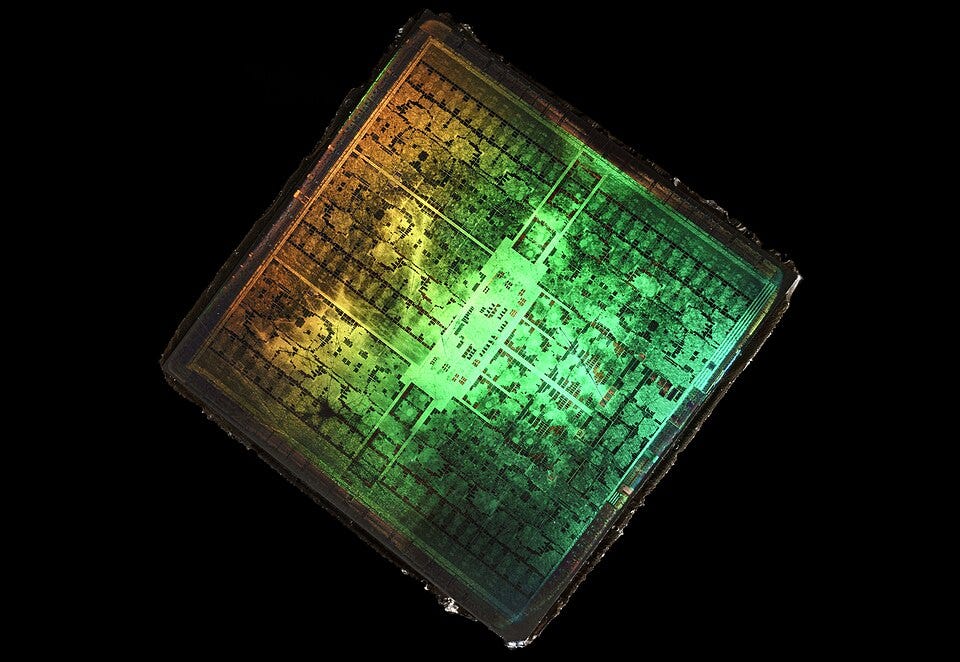 File:NVIDIA@28nm@Kepler@GK110 A1@GeForce GTX Titan@1251A1 NFF528.MOW GK110-400-A1 Stack-DSC04955-DSC04984 - ZS-PMax (26914834393).jpg
