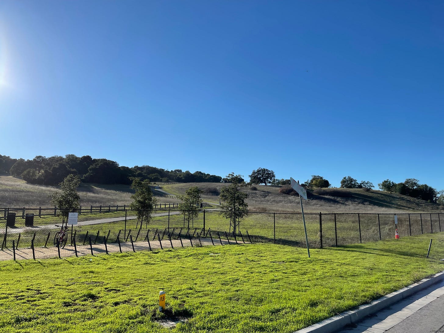 The Stanford Dish Trail / Photo by Danny Crichton The Stanford Dish Trail / Photo by Danny Crichton