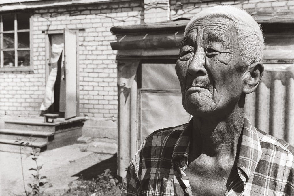 An elderly ethnic Korean is seen in this 2001 photo taken by documentary photographer Kim Ji-youn. Photo: Handout/Noonbit Publishing