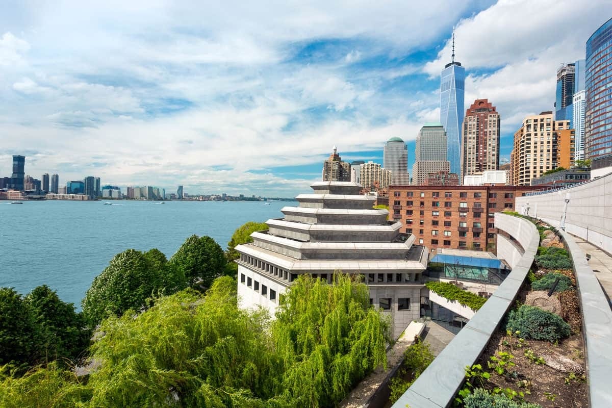 Museum of Jewish Heritage — A Living Memorial to the Holocaust