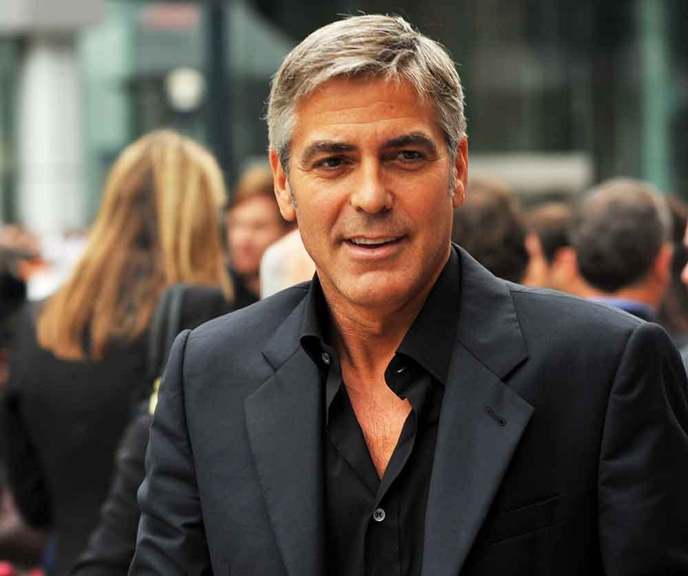 How to Be a Charming Man: 10 Ways to Charm Everyone | TPM