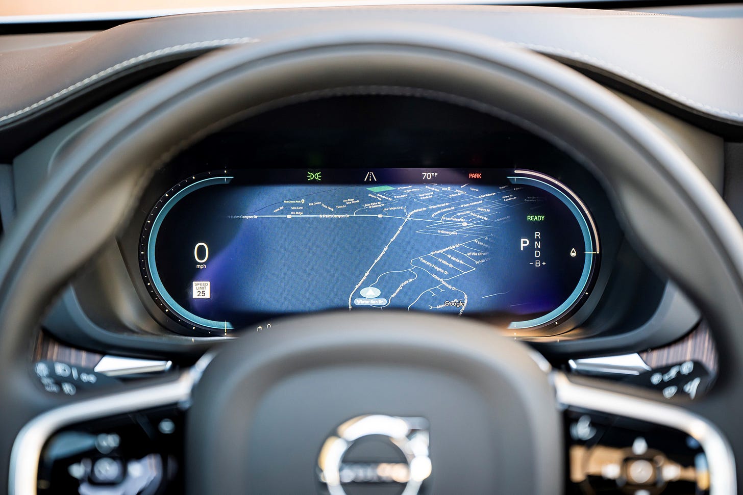 2024 Volvo XC60 T8