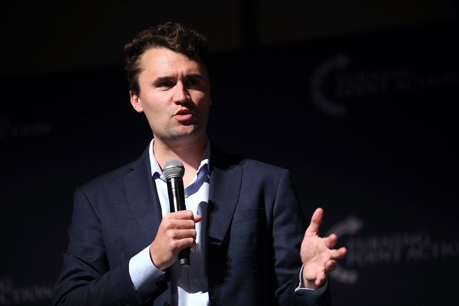 Chi era Charlie Kirk, il volto presentabile e spietato del trumpismo