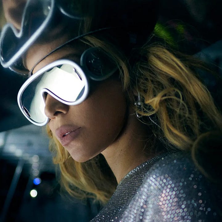 Beyoncé, Renaissance and the single earring