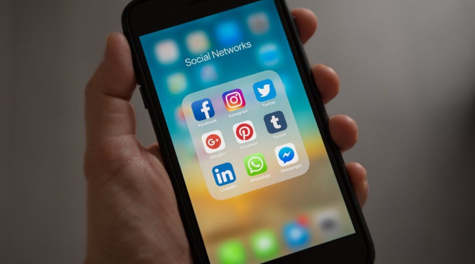 Bloqueio atinge Facebook, X e YouTube no Nepal; TikTok segue liberado - A  Referência