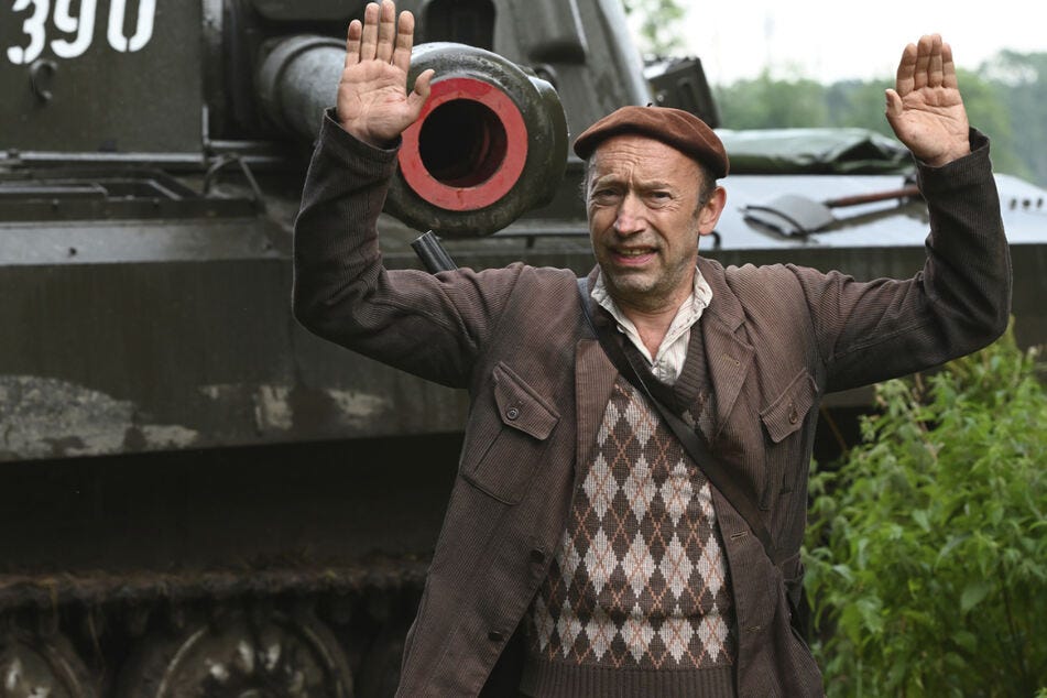 Schauspieler Sven Walser, bekannt aus "Neues aus Büttenwarder", ist am 4. April im Alter von nur 59 Jahren nach schwerer Krankheit verstorben. Schauspieler Sven Walser, bekannt aus "Neues aus Büttenwarder", ist am 4. April im Alter von nur 59 Jahren nach schwerer Krankheit verstorben.