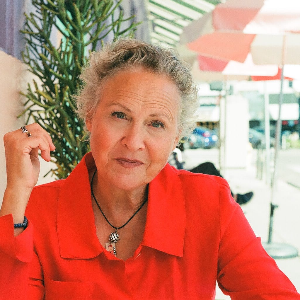 Julie Christensen, citi-zen