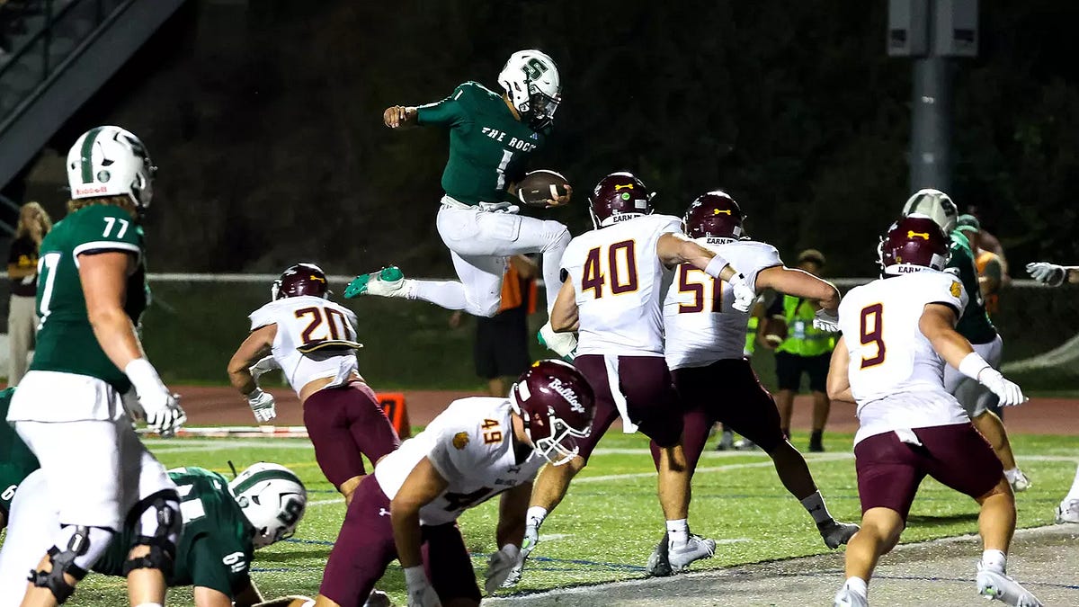 The DII Report™️: 14 bonkers numbers from DII football’s opening night