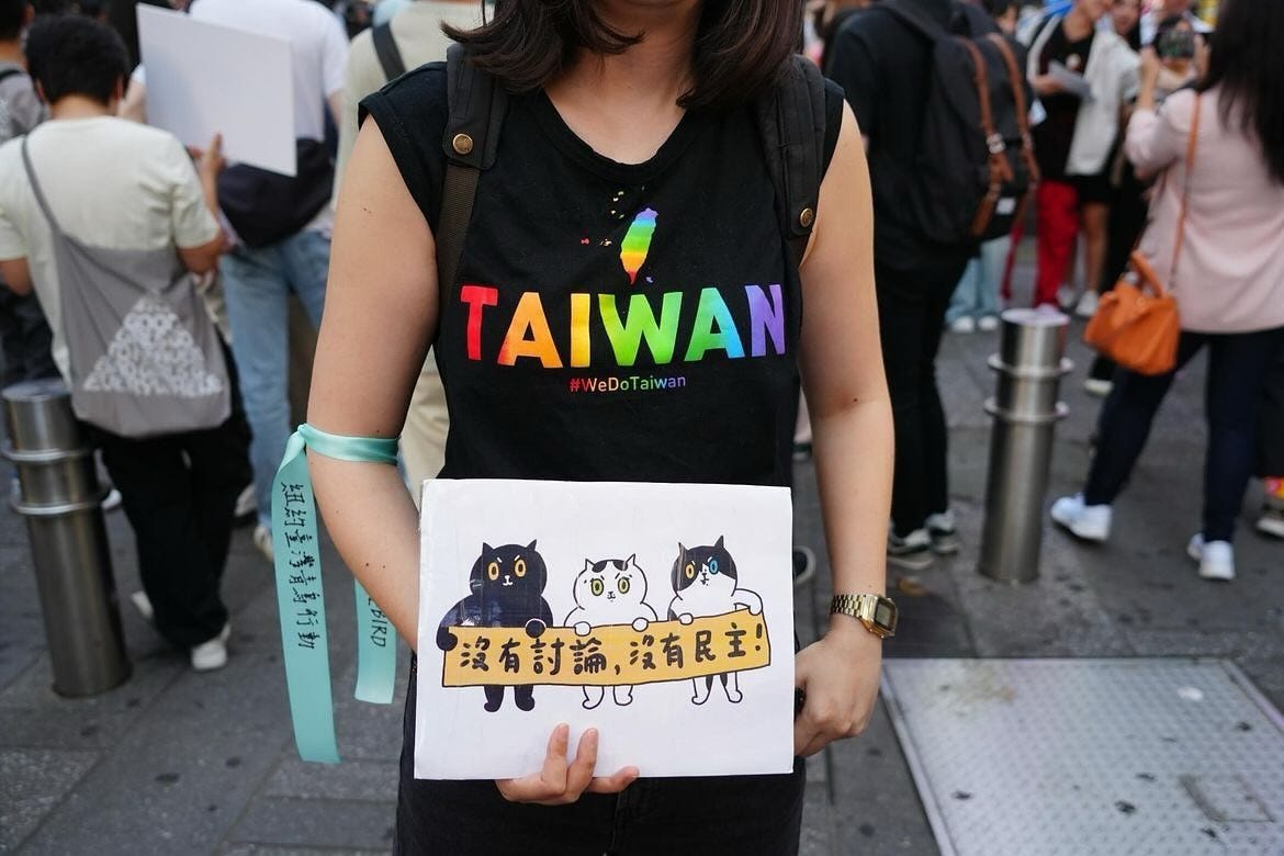 No photo description available.