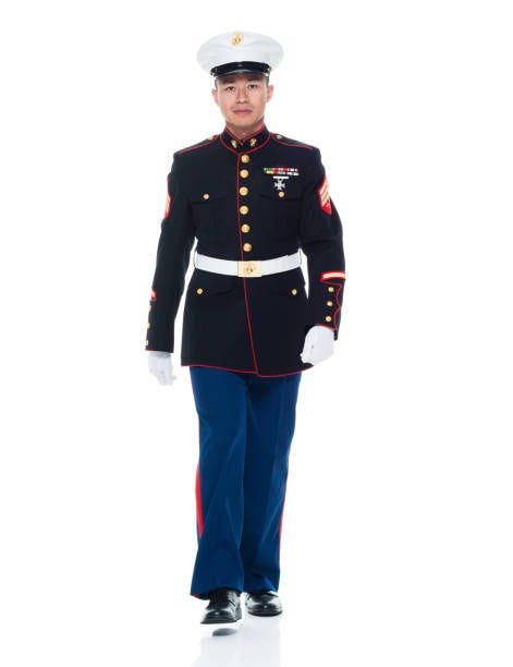 US Marine in uniform walking US Marine in uniform us marines uniform stock pictures, royalty-free photos & images